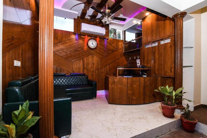 Red inn