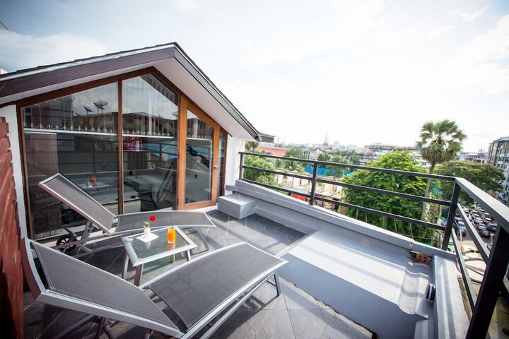 Terrace/Patio 25 of 57