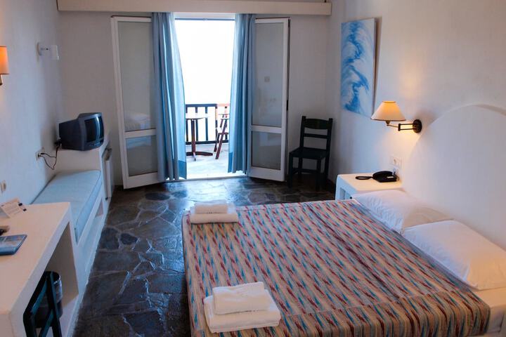 Room 5 of 38