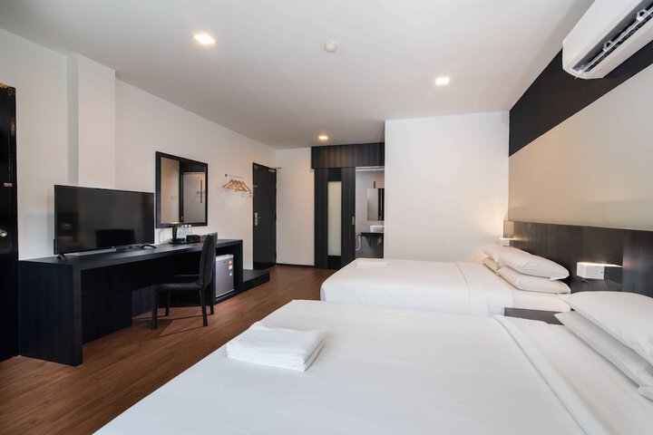 Room 20 of 37