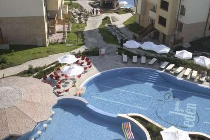 Pool 149 of 209