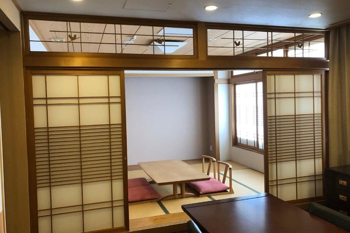 Room 18 of 75