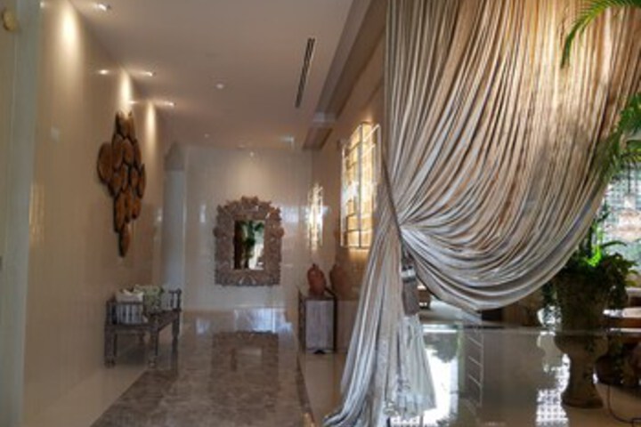 Hotel Interior 18 of 36