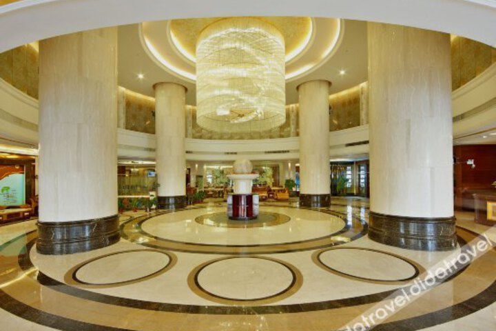 Masterland Hotel