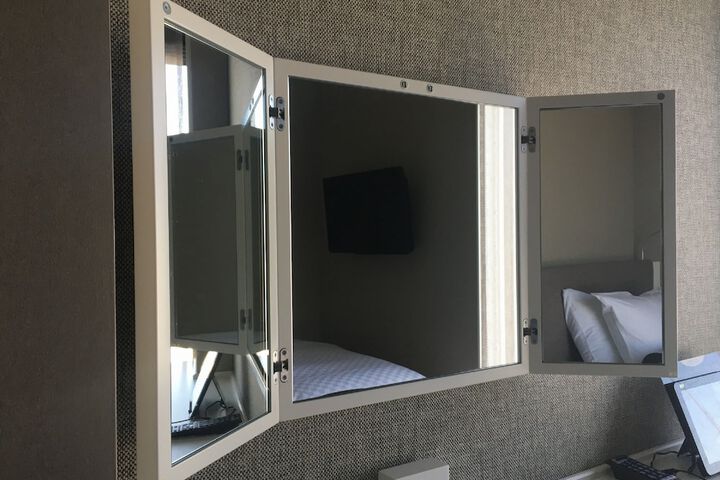 Room 18 of 46