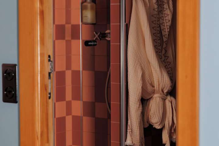 Room 48 of 75