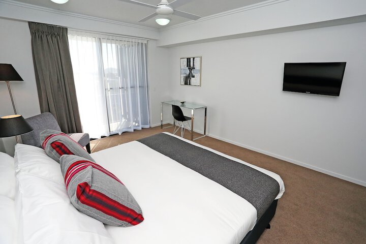 Room 5 of 54
