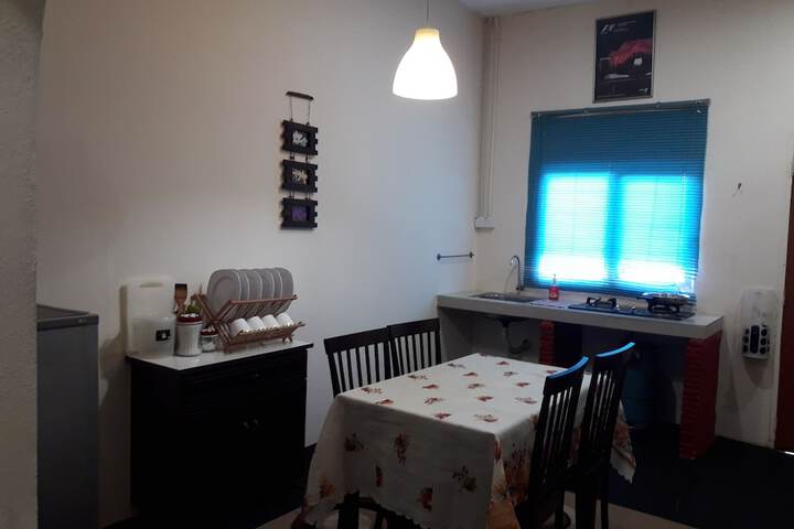 Room 6 of 15