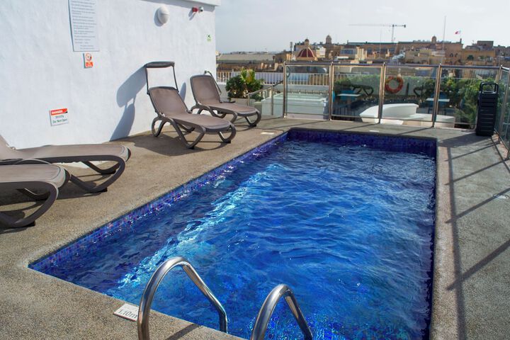 Pool 135 of 155