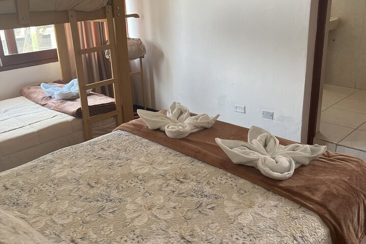 Room 42 of 178