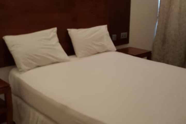 Room 17 of 47