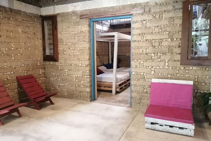 Room 11 of 50