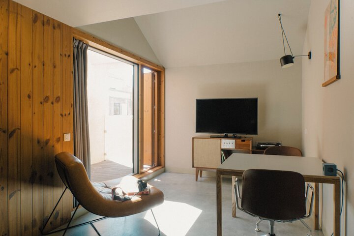 Room 43 of 82