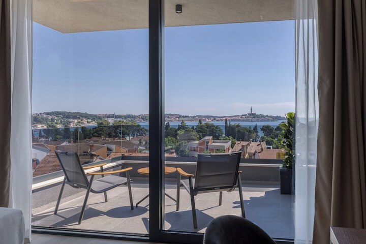 Terrace/Patio 82 of 84