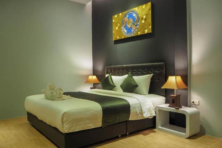 Room 18 of 50