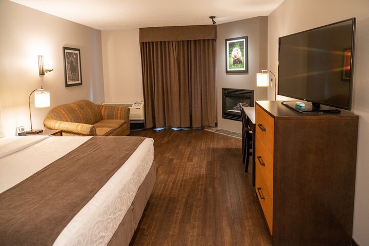 Room 16 of 107