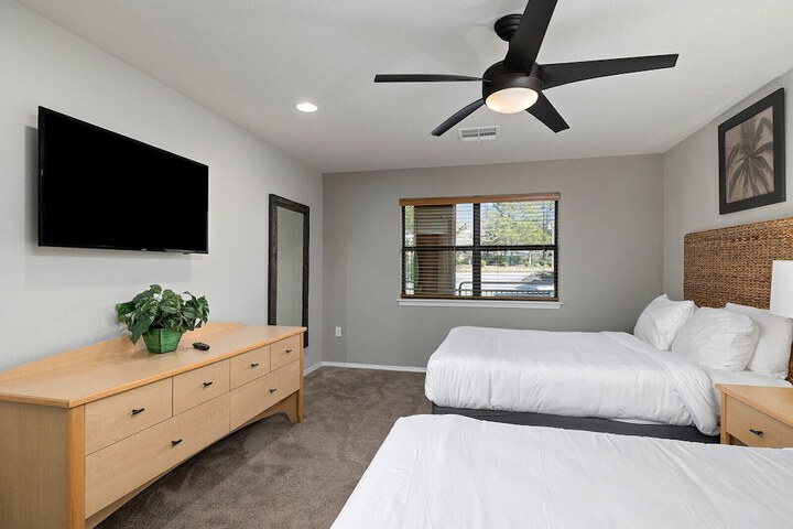 Room 69 of 220