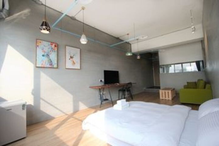 Room 55 of 64