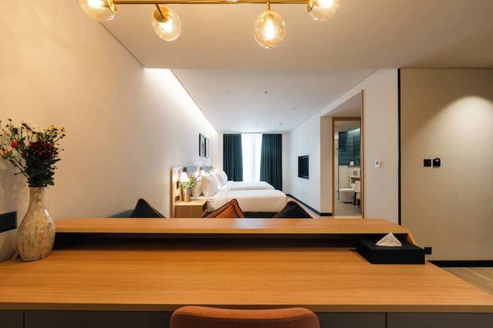 Room 18 of 78