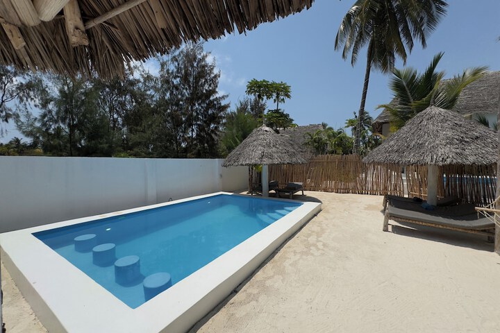 Pool 118 of 138