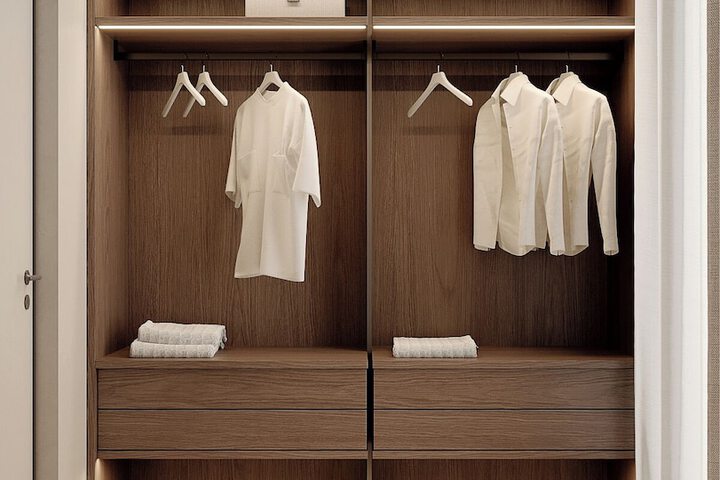 Room 31 of 165