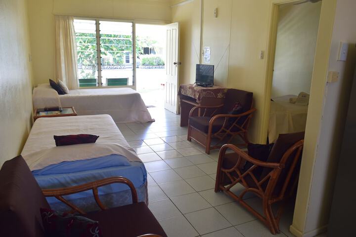 Room 37 of 79