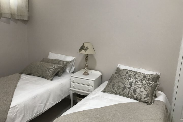Room 4 of 26