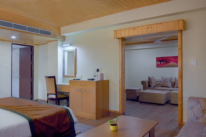 Room 12 of 51