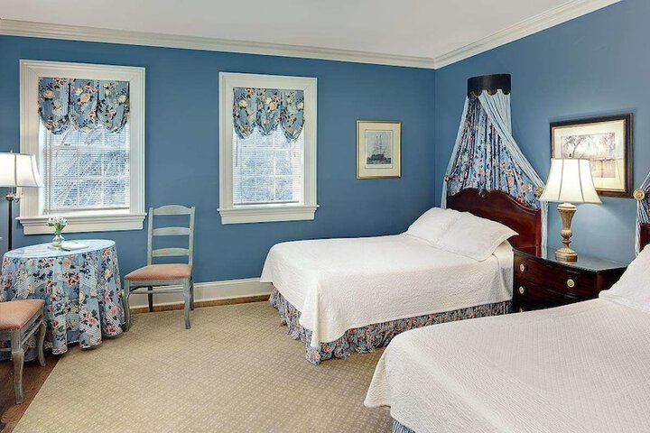 Room 6 of 39