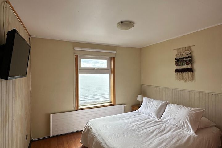 Room 20 of 32