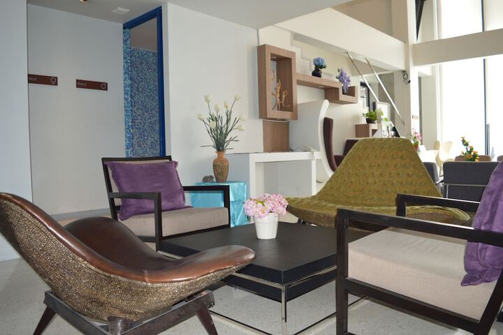 Hotel Lobby