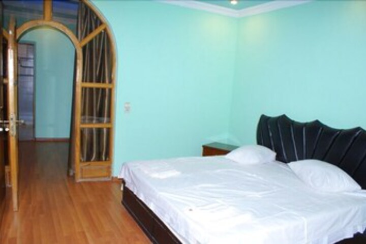 Room 14 of 42