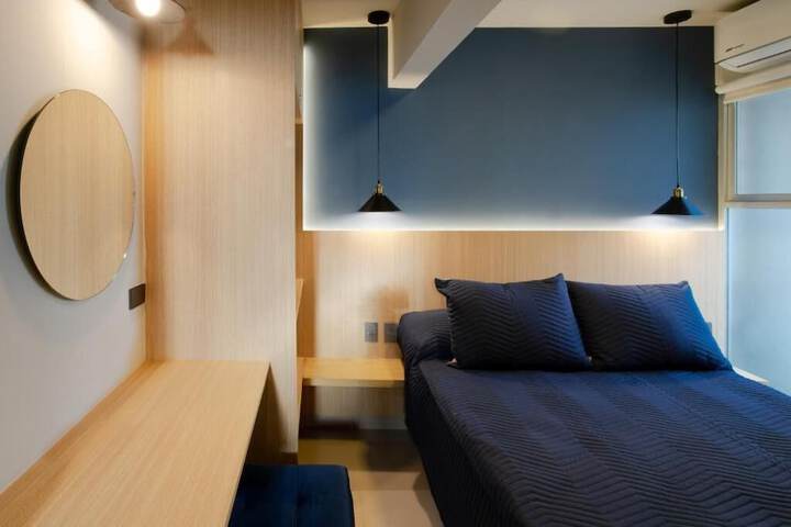 Room 10 of 15