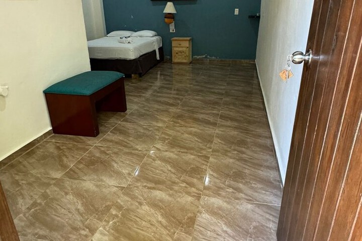 Room 2 of 14