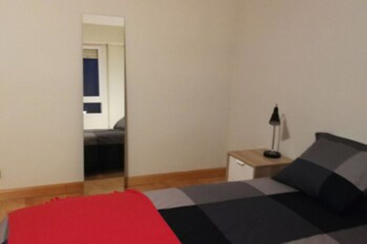 Room 26 of 28