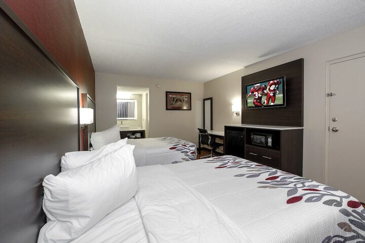 Deluxe 2 Double Beds (5 of 8)