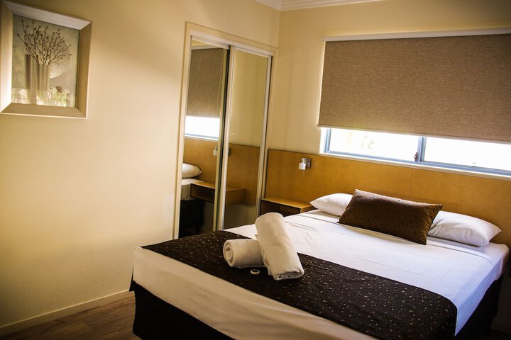 Room 6 of 55