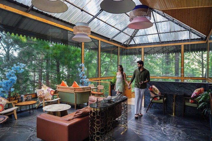 Hotel Interior 243 of 297