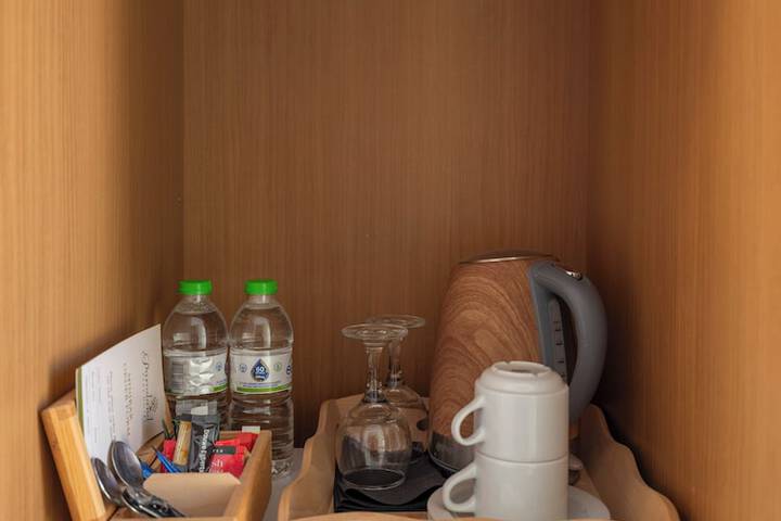 Room 69 of 183