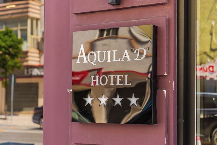 Hotel 166 of 171