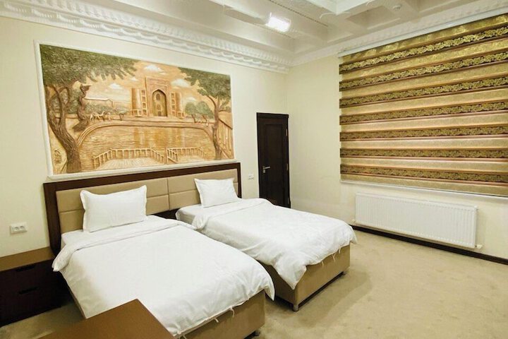 Room 2 of 11