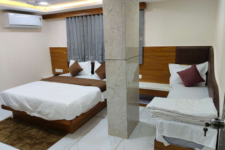 Room 4 of 29