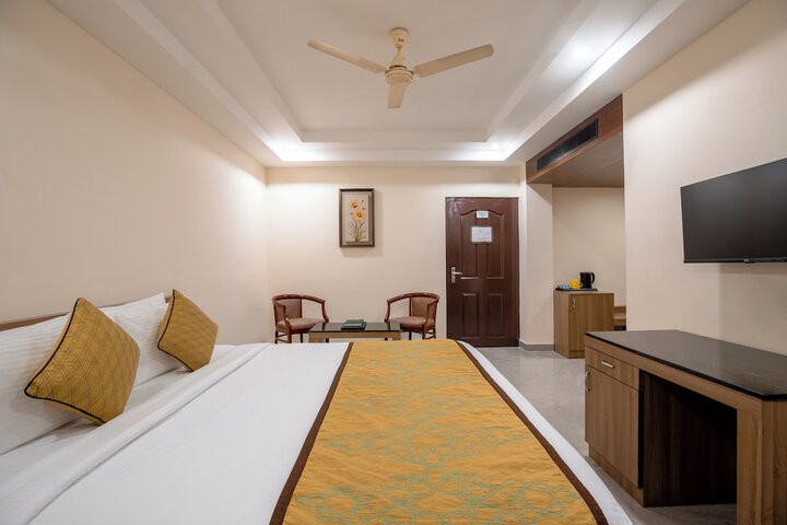 Room 13 of 56