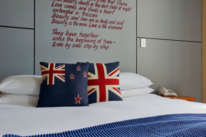 Room 10 of 53