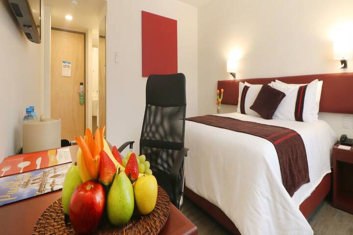 Room 5 of 34