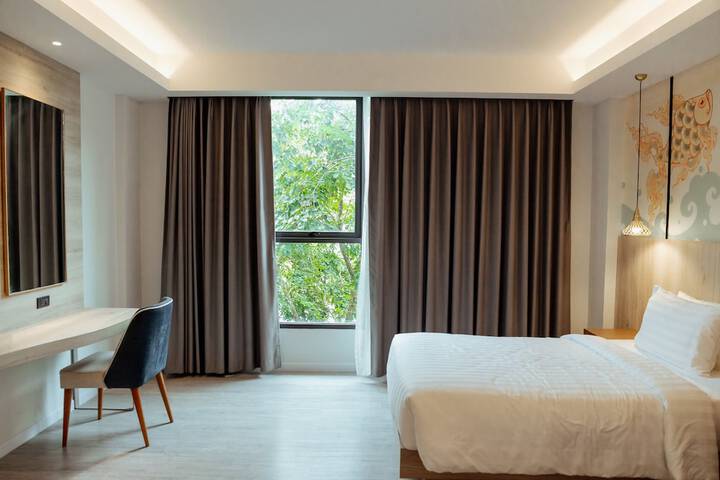 Room 5 of 49