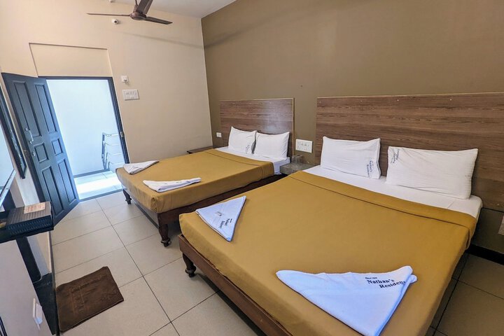 Room 15 of 25