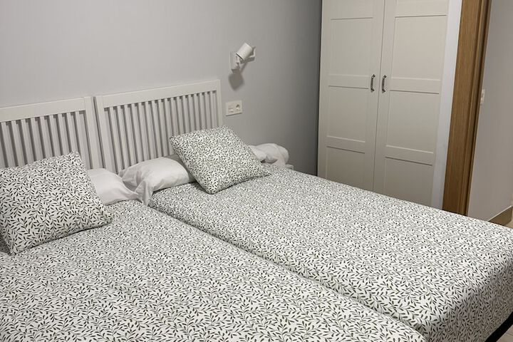 Room 34 of 85