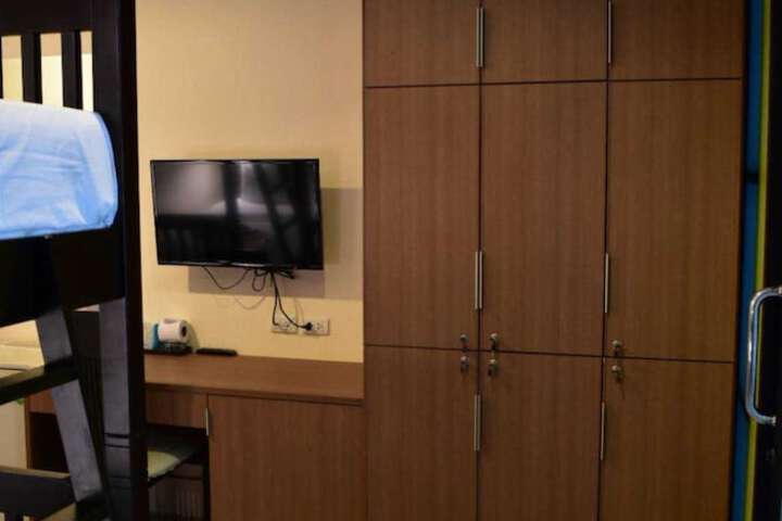 Room 26 of 50