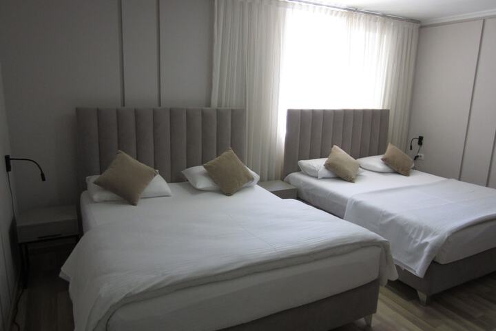 Room 50 of 74